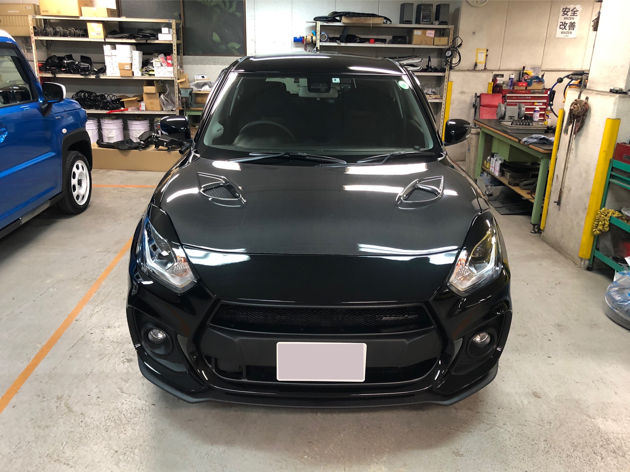 スイフトスポーツは様々な色が展開されています！！｜限定車｜お店